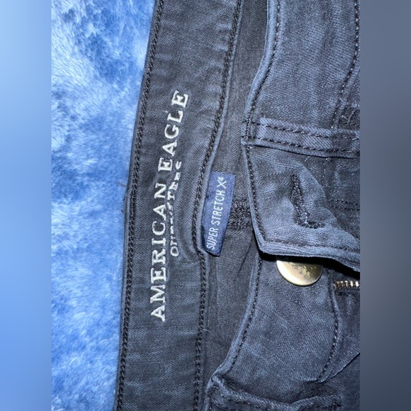 American Eagle Jeans Practically new, only wore a few times - Picture 2 of 4